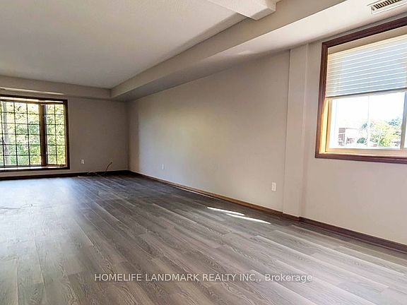 3rd image of 4 Albert St #106