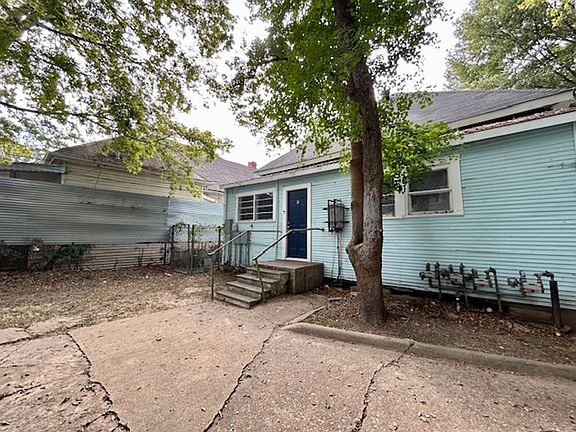5th image of 1919 Highland Ave APT C