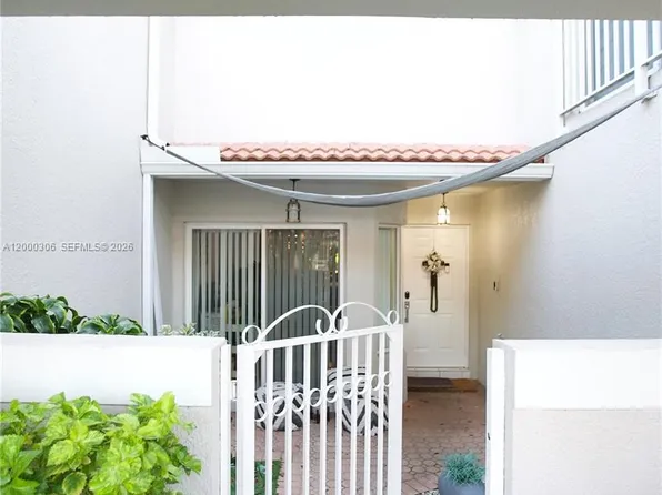 4432 NW 98th Ave, Doral, FL 33178
