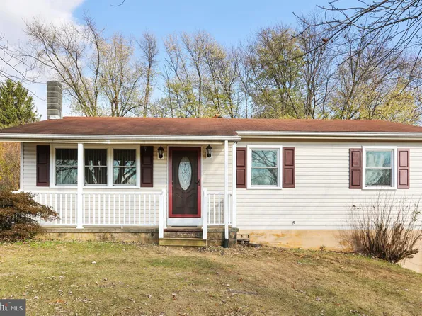 308 Pine Drive Ext, Fayetteville, PA 17222