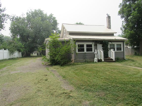 2nd image of 126 Cutter Ave