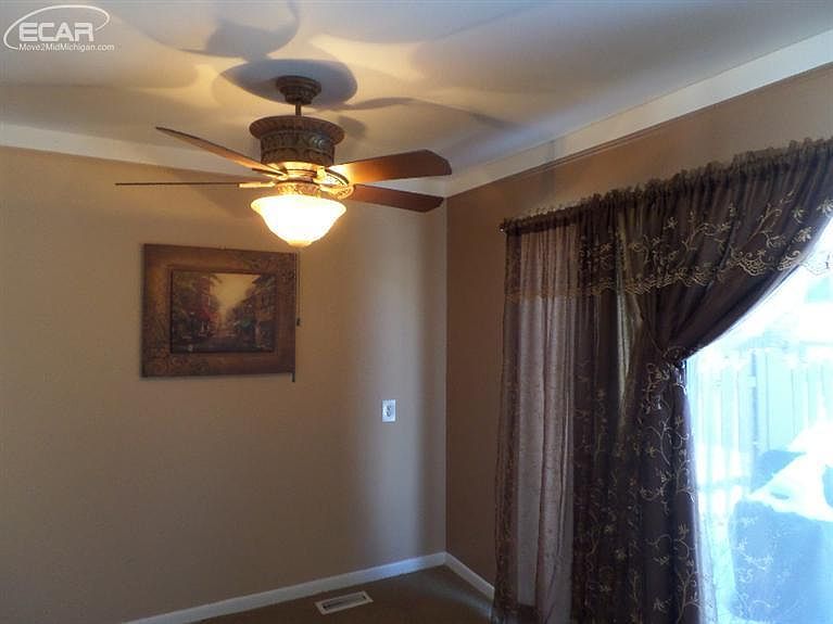 1st image of 31627 Green Meadow Ln