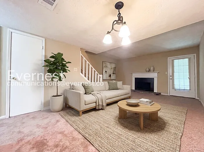 1678 Wynndowne Trl SE — Photo 3