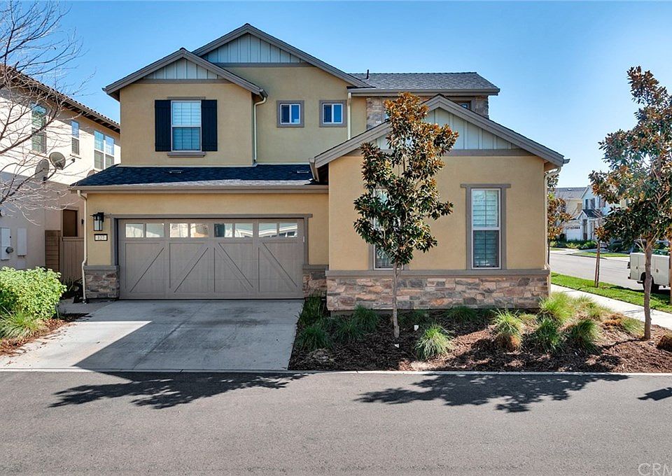 1st image of 127 Carrotwood