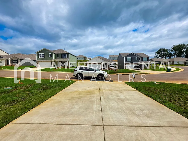 9314 Parkway Gardens Loop — Photo 29