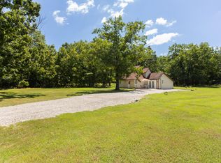 75 Skylark Dr, Marshfield, MO 65706