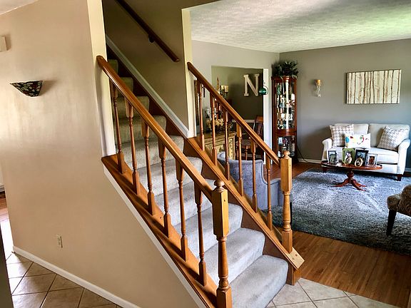 2nd image of 4403 Oakville Dr