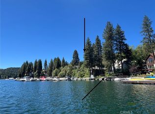 27453 N Bay Rd, Lake Arrowhead, CA 92352