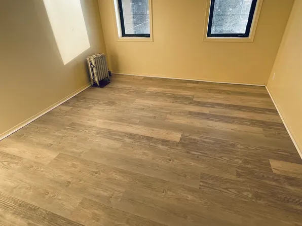 7525 15th Avenue image 8 of 14