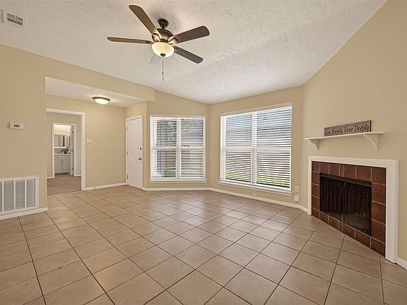 4th image of 7814 Terra Cotta Dr