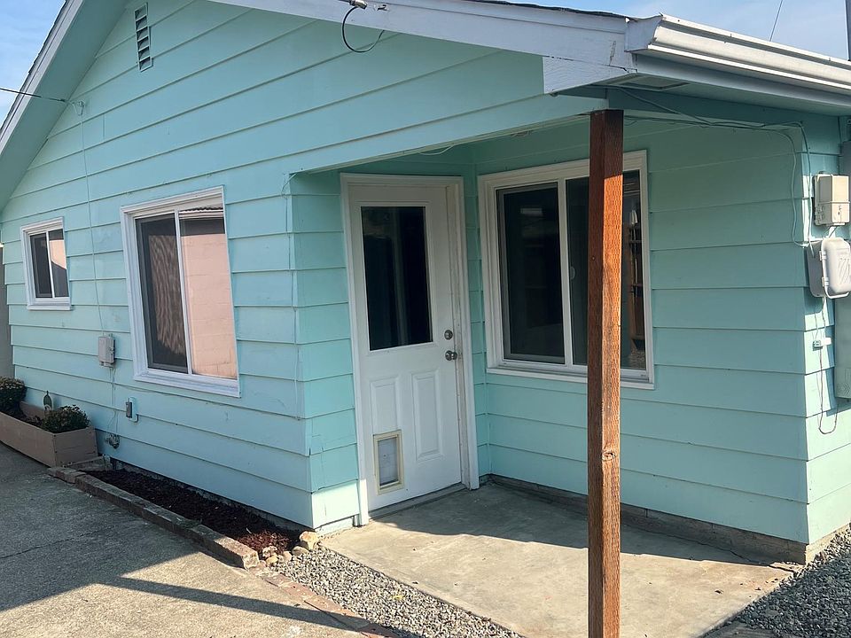 1st image of 707 3rd St SW #707