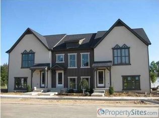 2154 New Town Dr NE, Grand Rapids, MI 49525