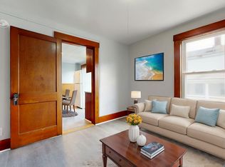 5 Pine St APT 3, Springvale, ME 04083