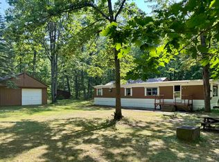 8561 N Harrison Ave, Harrison, MI 48625