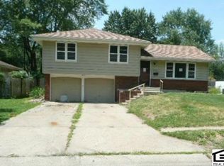 11712 Fuller Ave, Kansas City, MO 64134