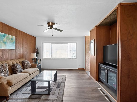 2nd image of 6717 165th St