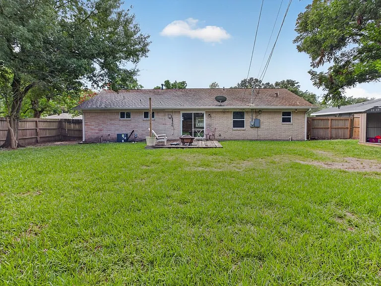 5502 Effingham Dr — Photo 30