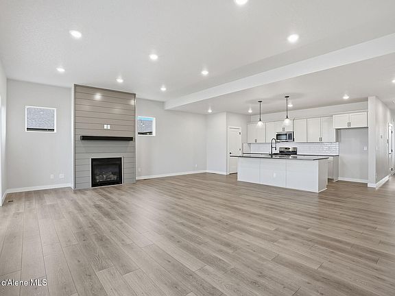 2nd image of 6695 N Alecat St