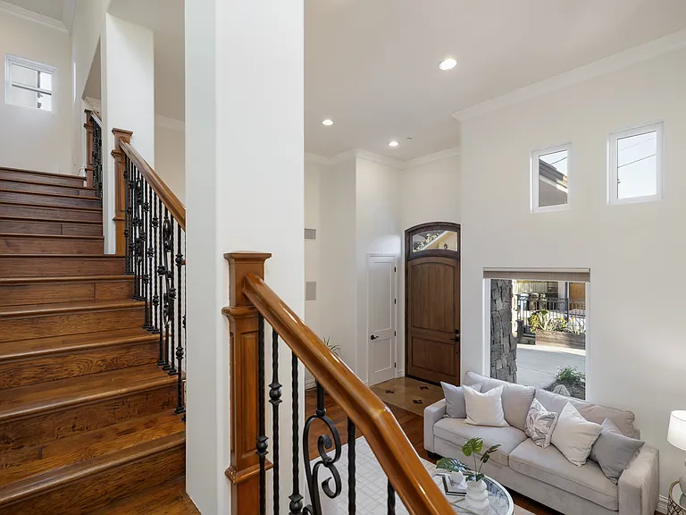4337 Vista Pl — Photo 9