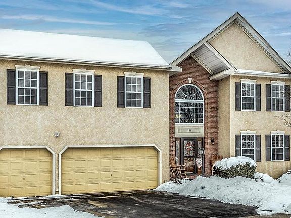 3rd image of 166 Deer Path Ct