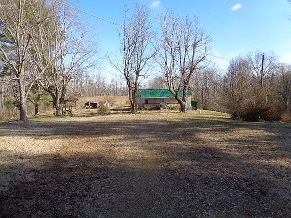 2nd image of 685 Hazelwood Dr