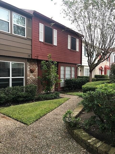 1st image of 8311 Nairn St