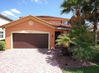 10707 Ivanhoe Ln, Wellington, FL 33414