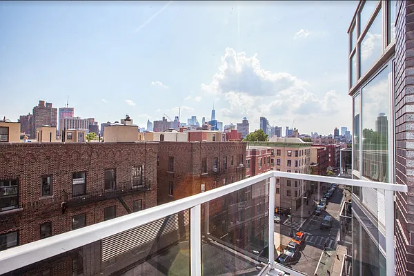 Rented by REAL New York | media 32