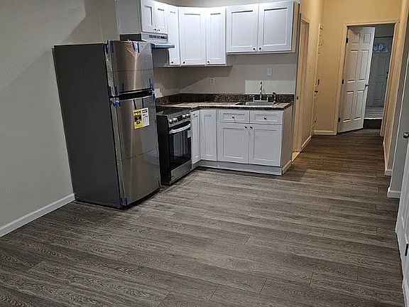 3rd image of 5312 Wyalusing Ave Floor 1