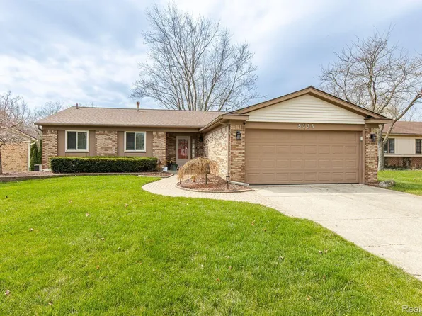 5335 Timber Ridge Trl, Clarkston, MI 48346