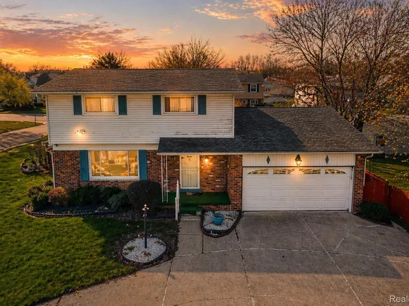 375 Joslyn Ave, Pontiac, MI 48342