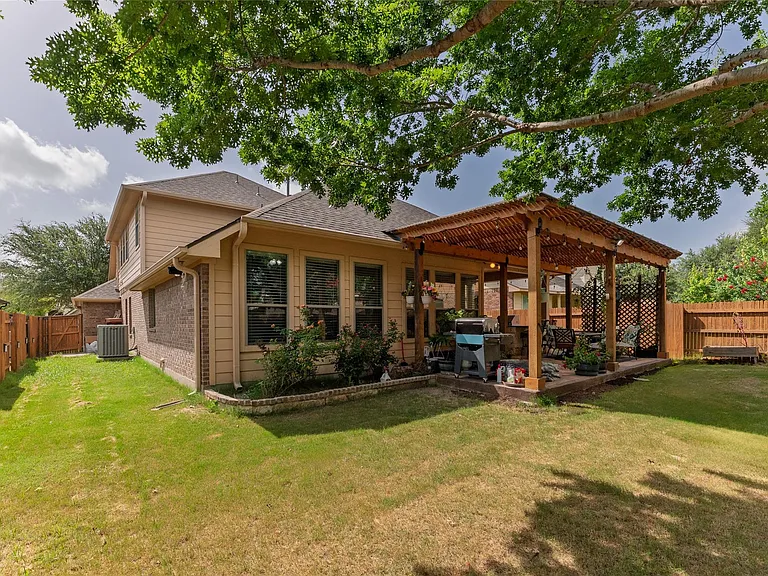 2732 Marshall Trl — Photo 38