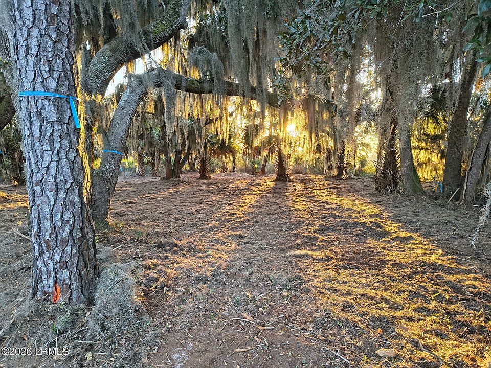 2nd image of 510 Broad River Drive