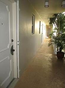 5th image of 600 NE 25th St APT 64