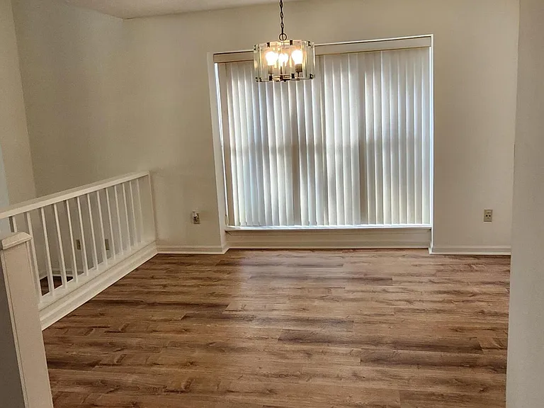 2706 Wood Hill Dr #2706 — Photo 2