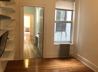 1887 Cornelia St APT 2R, Ridgewood, NY 11385