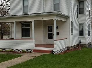 727 S Adams St, Lancaster, WI 53813