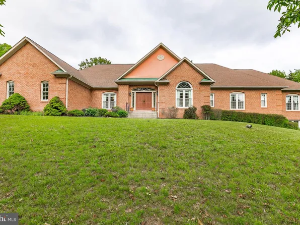 12601 Tribunal Ln, Potomac, MD 20854