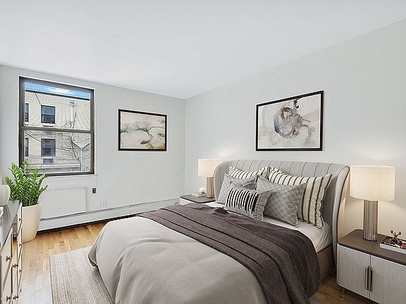 3rd image of 50 Carroll St Unit 1-L