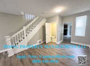 915 S 8th St, Camden, NJ 08103