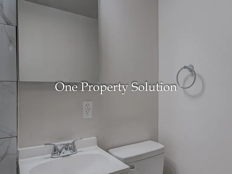 614 N Calumet Ave — Photo 21
