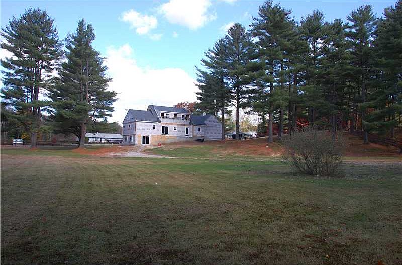 1220 Pound Hill Rd, North Smithfield, RI 02896 Zillow