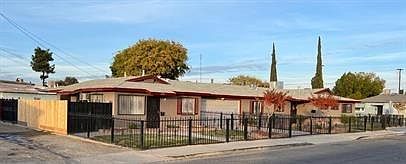 1st image of 3555 E McKinley Ave