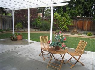 72 Roosevelt Cir, Palo Alto, CA