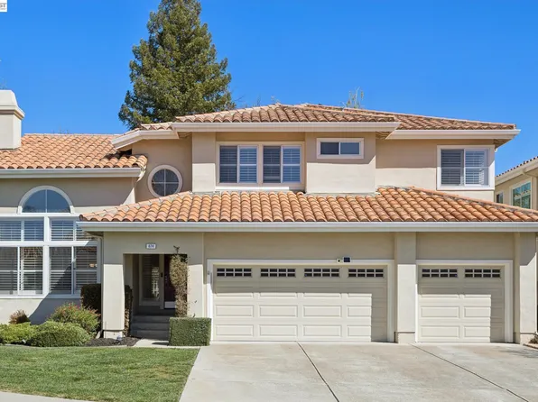 674 Crystal Ct, Pleasanton, CA 94566