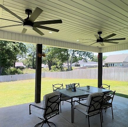 2nd image of 104 Hand Ln