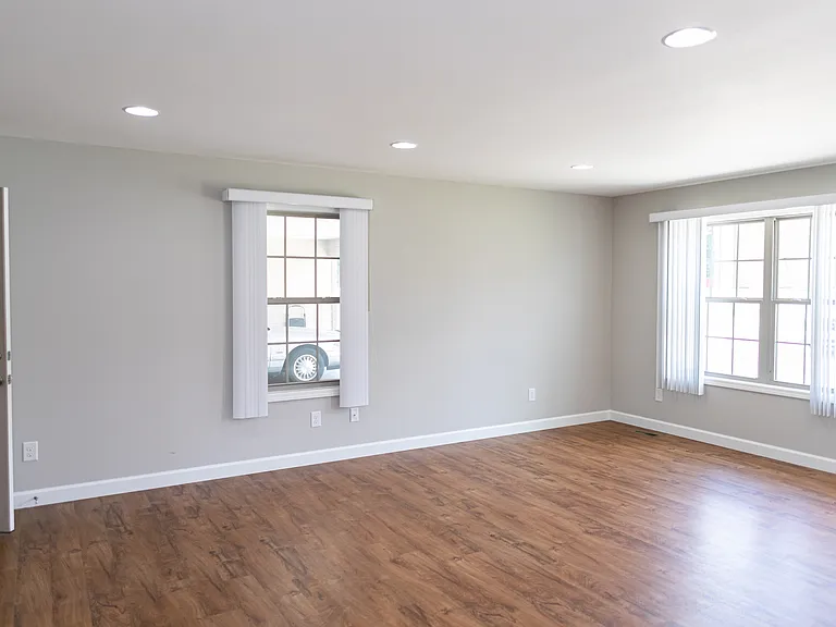 4668 Western Ave #A — Photo 8
