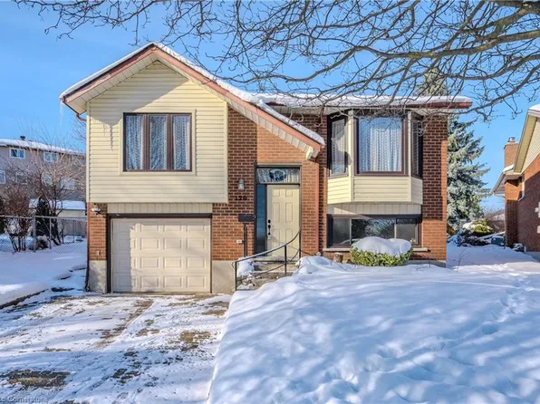 120 Albion Ct, Kitchener, ON N2E 2N3