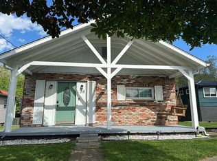 56 Patriot Way, Poca, WV 25159