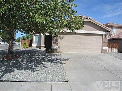 4th image of 15074 Roan Cir